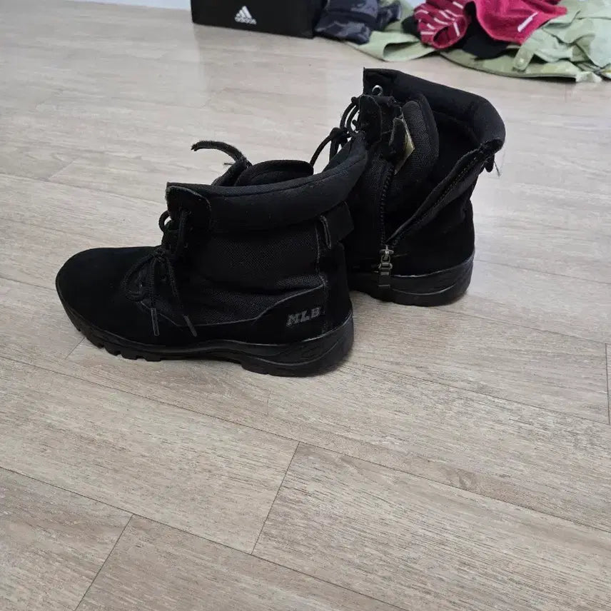 [BUNJANG] MLB Walker Boots Black Size 260 / mlb워커검정색260