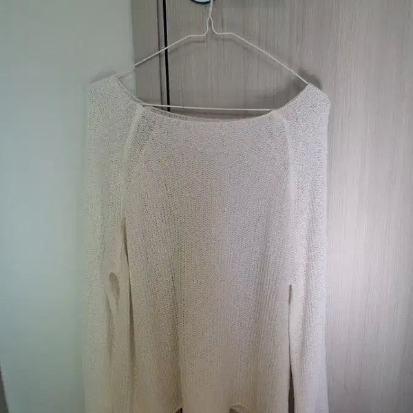 [BUNJANG] White Knit Sweater / 흰색 니트 스웨터