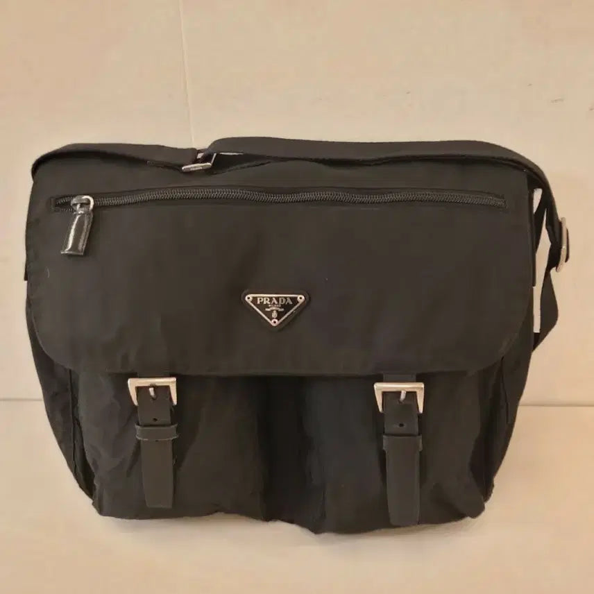 [BUNJANG] Prada Black Nylon Messenger Bag / 프라다 블랙 나일론 메신저백