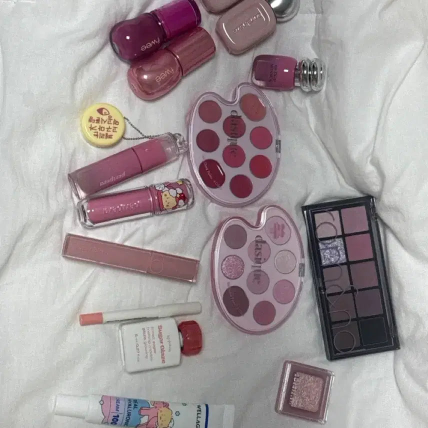 [BUNJANG] Rom&nd, Ffiu, Dasique, Peripera Cosmetics Bundle Set / 롬앤 / 퓌 / 데이지크 / 페리페라 코스메틱 일괄 판매