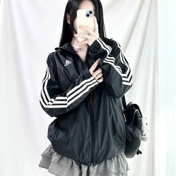 [BUNJANG] Adidas Black Three-Stripes Windbreaker Jacket / 아디다스 블랙 삼선 바람막이