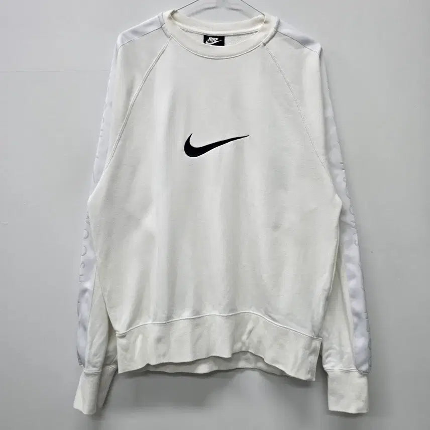 [BUNJANG] Nike Sweatshirt Size 100 / 나이키 100사이즈 맨투맨/4605/더본