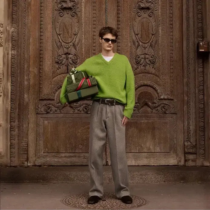 [BUNJANG] STU Bookle V-Neck Knit Green / [L] STU 부클 브이넥 니트 그린