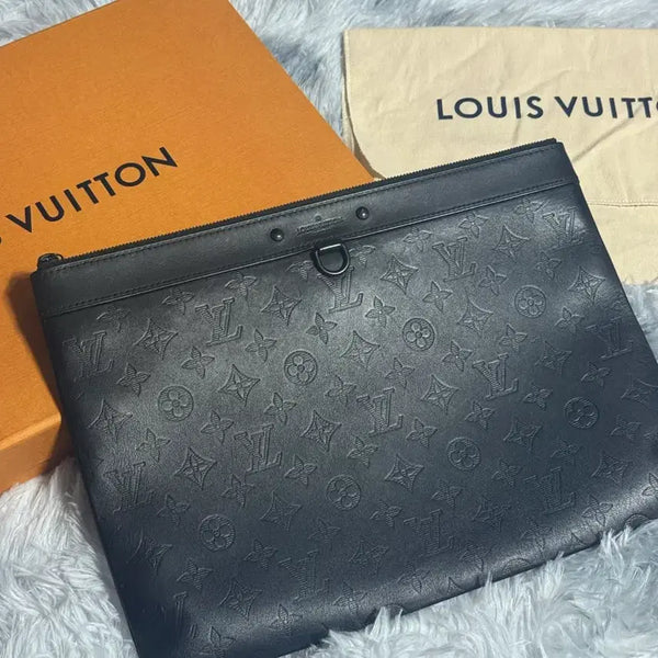 [BUNJANG] Louis Vuitton Pochette Monogram Shadow Clutch / 루이비통 포쉐트 모노그램 쉐도우 클러치