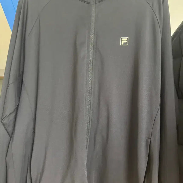 [BUNJANG] Fila Black Jacket / 필라 블랙 자켓