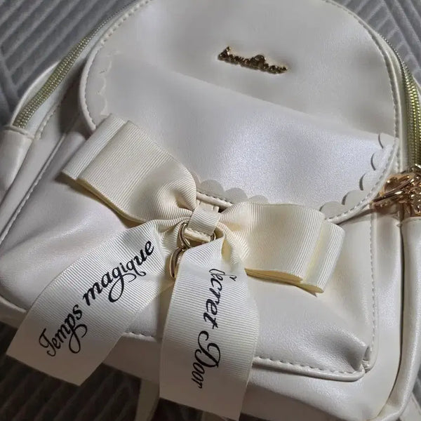 [BUNJANG] Secret Door Ribbon White Backpack / 시크릿도어 리본 화이트 백팩 5.0배포