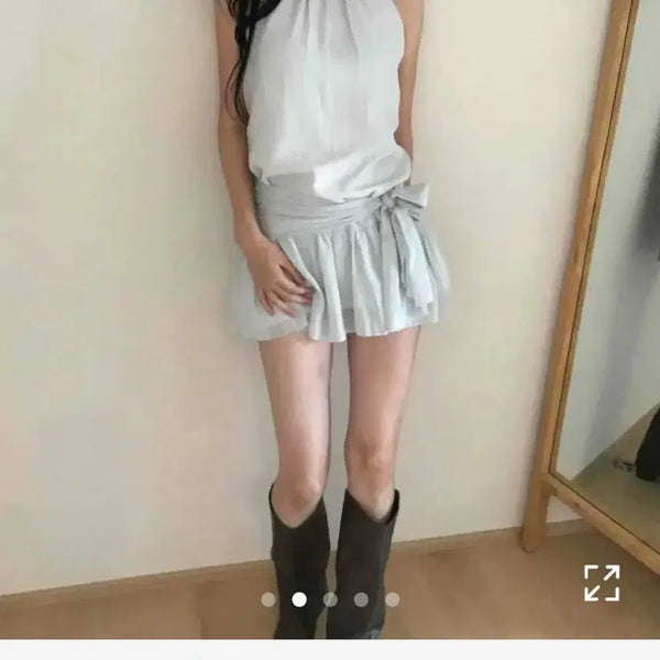 [BUNJANG] Avely Shirring Mini Dress / 에이블리 / 로우 타이 홀터 셔링 미니 원피스