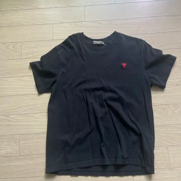 [BUNJANG] AMI Black T-Shirt / 아미 반팔티