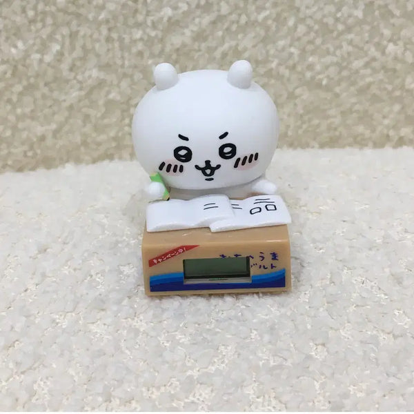[BUNJANG] Chiikawa Cardboard Clock Study Gacha Figure / 먼작귀 치이카와 골판지 시계 공부 가챠 피규어
