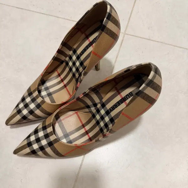 [BUNJANG] Burberry Check Pumps Heels / 버버리 체크 펌프스 힐