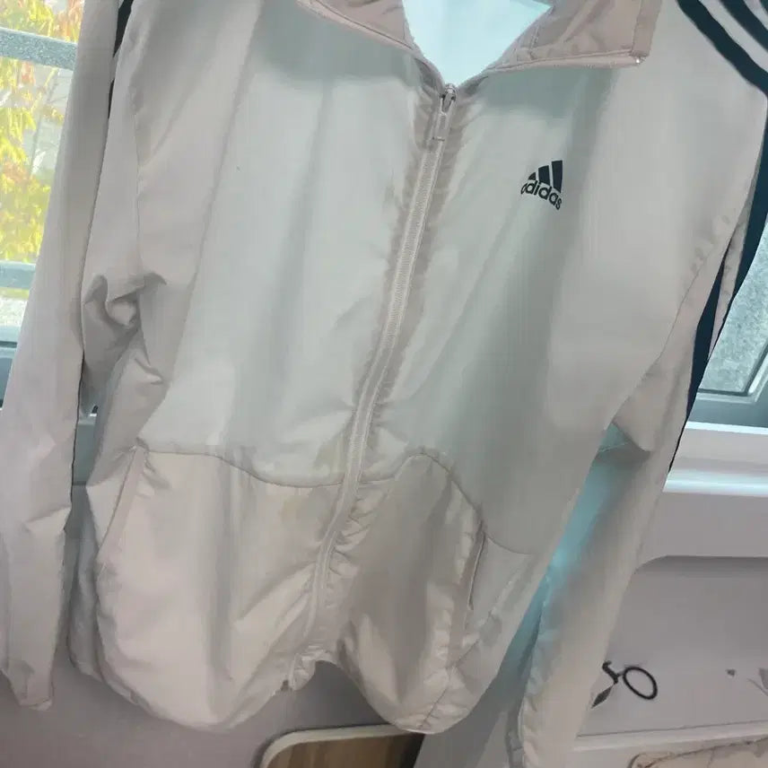 [BUNJANG] Adidas White Windbreaker L / 아디다스 바람막이 L