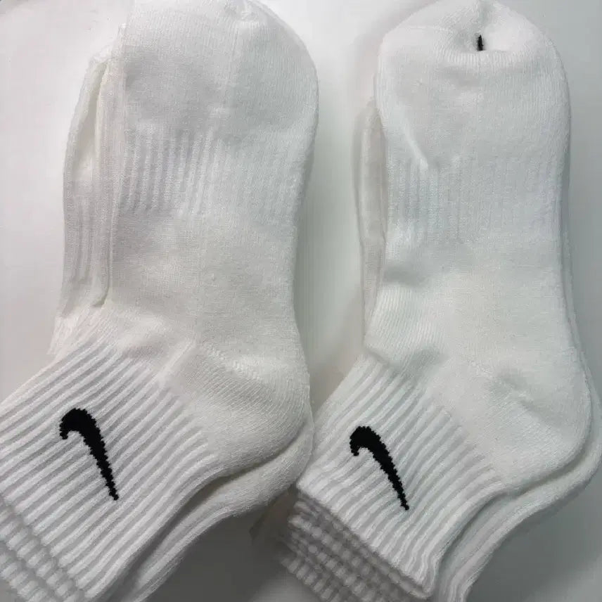 [BUNJANG] Nike Logo White Socks 6-Pair Set / 나이키 양말 화이트