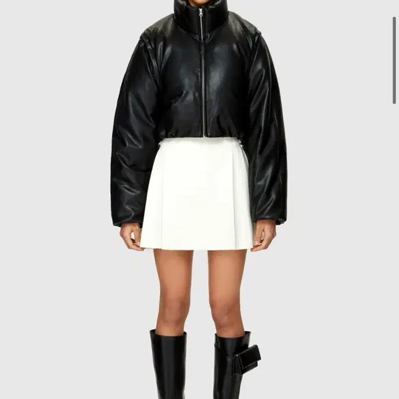 [BUNJANG] LOW CLASSIC Cropped Padded Jacket / 로우클래식 크롭 패딩 여성숏패딩 여성패딩 여성패딩자켓 여성패딩조끼 여성겨울자켓 여성겨울코트