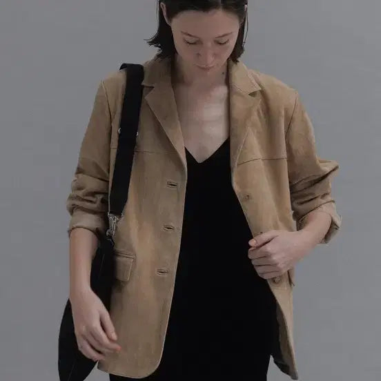 [BUNJANG] Nothing Written Suede Jacket Beige (Free Size) / 낫팅 리튼 스웨이드 자켓 베이지 (프리 사이즈)