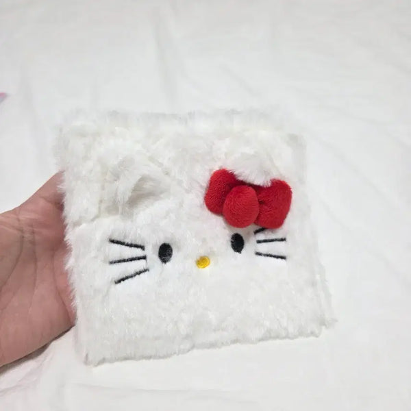 [BUNJANG] Hello Kitty Fur Pouch / 헬로키티 생리대 파우치