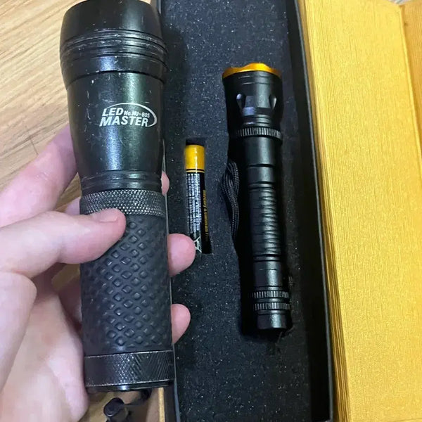[BUNJANG] Flashlight Bundle Set / 손전등 2개 일괄
