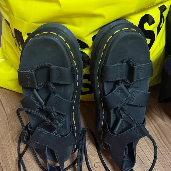 [BUNJANG] Dr. Martens Natilla UK4 / 닥터마틴 나틸라 uk4