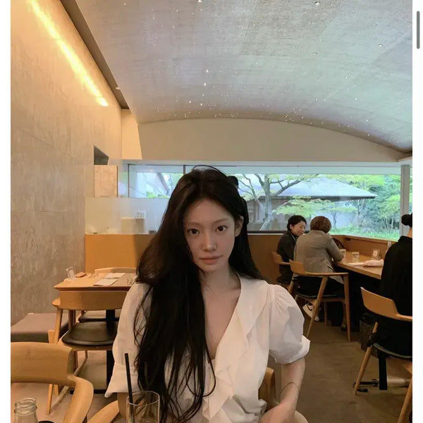 [BUNJANG] Sharليز Leeds Even Ruffle Blouse / 새상품) 샵리즈 Leeds 이븐 러플 블라우스 Even ruffle blouse