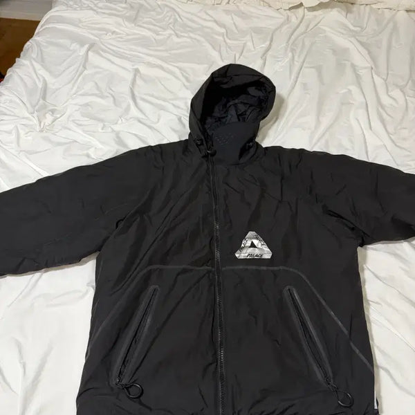 [BUNJANG] Palace Gore-Tex Windstopper Mask Jacket Black / 팔라스 고어택스 윈드스토퍼 마스크 자켓 블랙