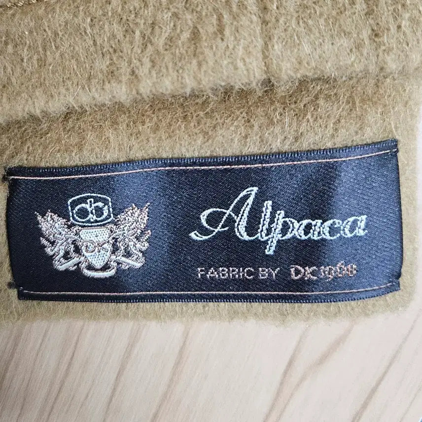 [BUNJANG] Crocodile Alpaca Coat / 크로커다일 알파카 코트