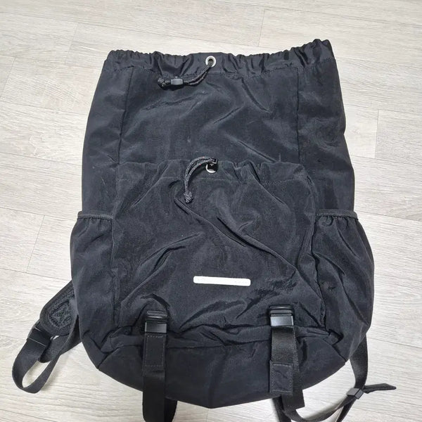 [BUNJANG] 로우로우 (LOWROUND) 750 Backpack Black / 로우로우 750 백팩 블랙