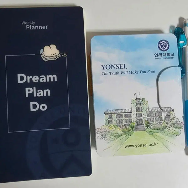 [BUNJANG] Yonsei University Planner, Post-it Set, and Two Pens Bundle Set / 일괄)연세대 플래너, 포스트잇 세트, 펜 두 개