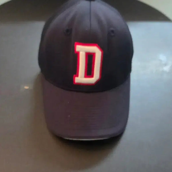 [BUNJANG] Doosan Bears Baseball Cap (Size 55cm) / 중고 두산 베어스 야구모자 55cm 사이즈 중고라고 하기엔 너무 상태가 좋습니다
