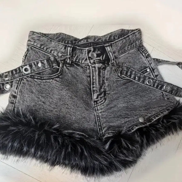 [BUNJANG] REFLEM Detachable Fur Denim Shorts / REFLEM 레플렘 퍼 탈부착 데님 쇼츠 반바지 서브컬쳐 섭컬
