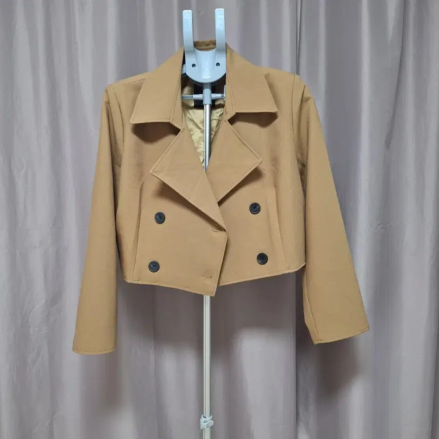 [BUNJANG] Hotping Double-Button Short Trench Jacket - Size 1 / (1회착용) 핫핑 더블버튼 숏 트렌치 자켓 1사이즈