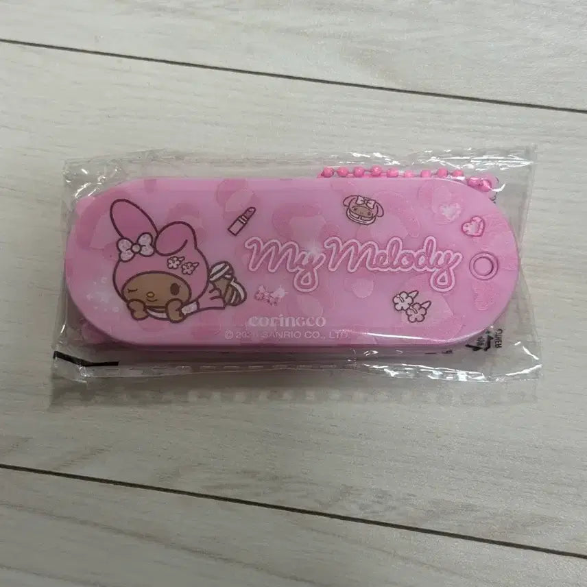 [BUNJANG] My Melody Comb Mirror Keychain Sealed / 마이멜로디 빗거울 키링 미개봉