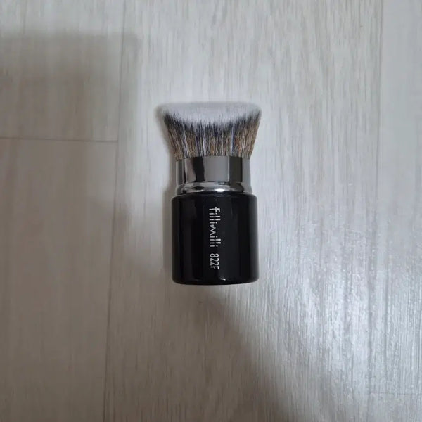 [BUNJANG] Fillimilli 822F Foundation Brush / 필리밀리 822F 파운데이션 브러쉬