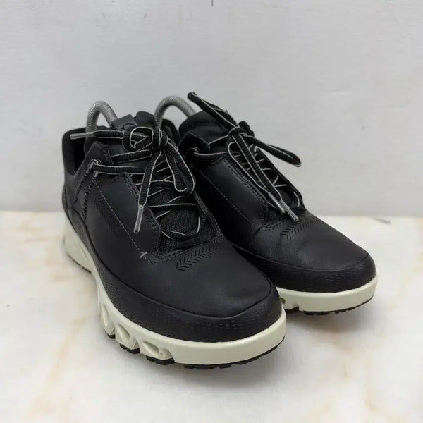 [BUNJANG] Ecco Multi-Vent Low Gore-Tex Sneakers / (240)에코 운동화 멀티벤트 로우 고어텍스