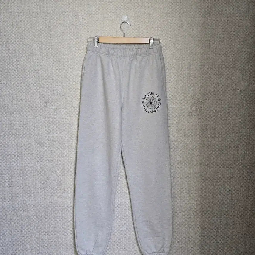 [BUNJANG] Mardi Mercredi Jogger Pants / 마르디메크르디 조거 팬츠