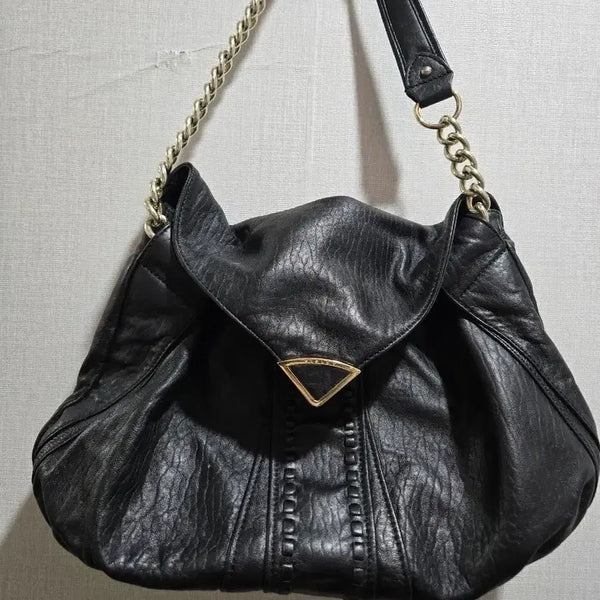 [BUNJANG] Sisley Black Chain Shoulder Bag / 시슬리 블랙 체인 숄더백