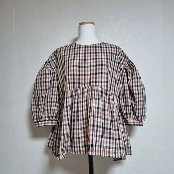 [BUNJANG] Checkered Puff Sleeve Blouse / 체크무늬 퍼프소매 블라우스