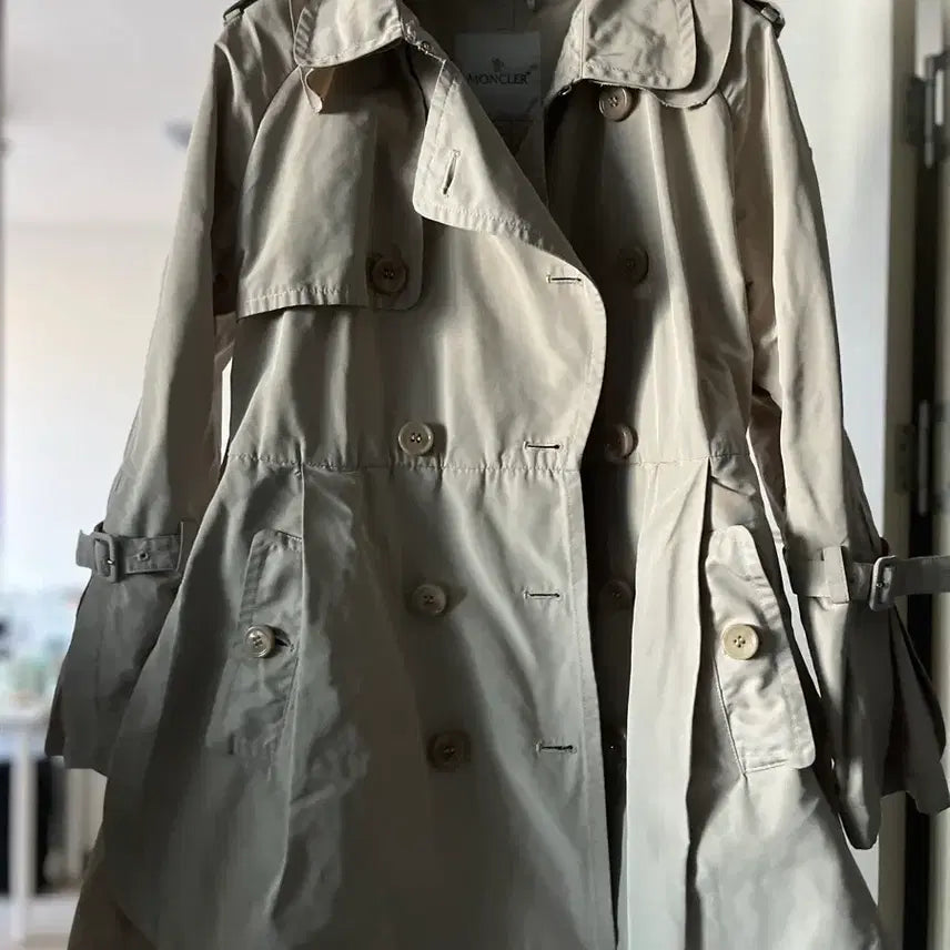 [BUNJANG] Moncler Authentic Trench Coat / 몽클레어 정품 트렌치코트