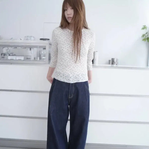[BUNJANG] After Monday Flower Punching Tee / 애프터먼데이 플라워 펀칭 티