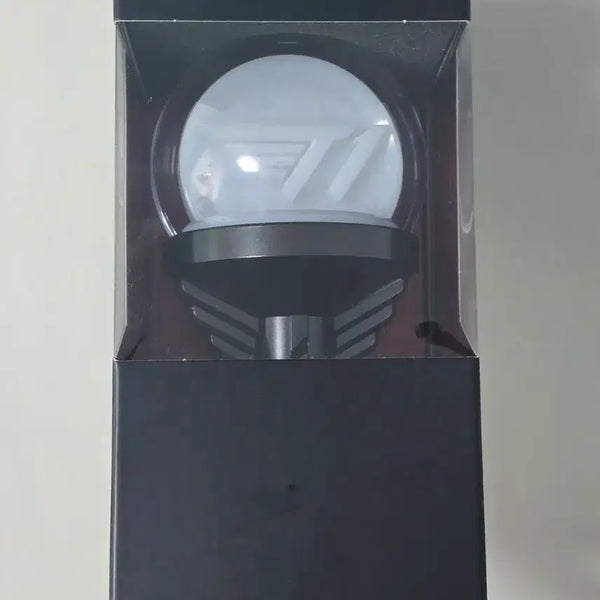 [BUNJANG] T1 Homeground Support Light Stick (Sealed) / T1 홈그라운드 응원봉 미개봉