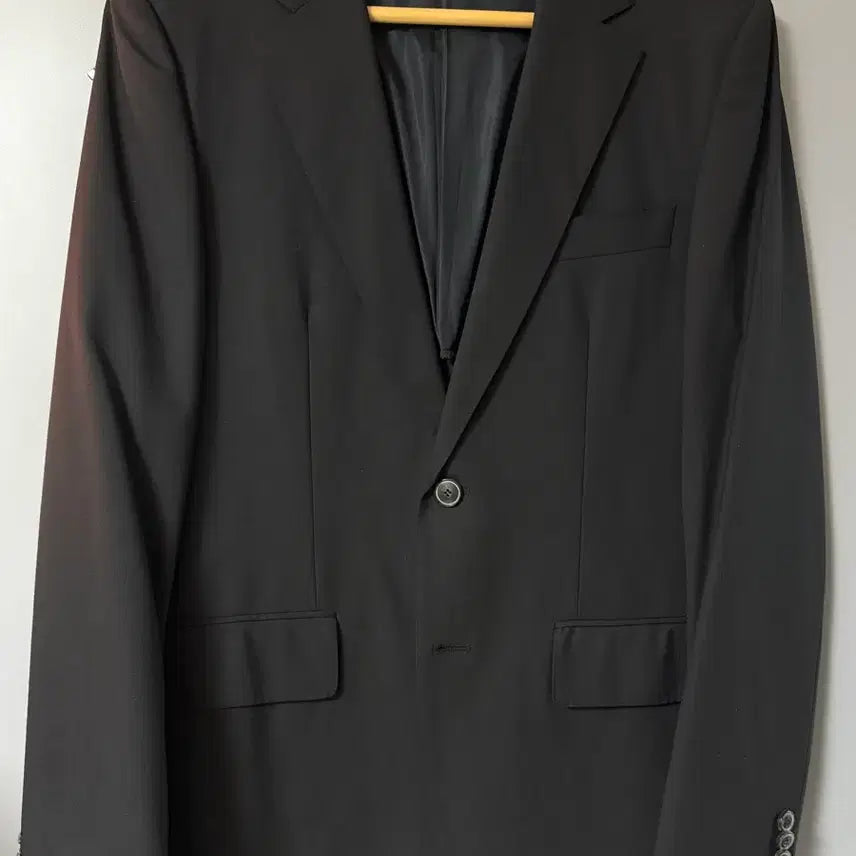 [BUNJANG] DKNY Men's Two-Button Suit Black / DKNY 남성 정장 수트 한벌 판매합니다.새상품