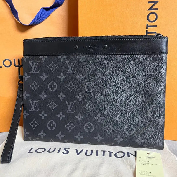 [BUNJANG] Louis Vuitton Eclipse Pochette Tougo Clutch / [새상품급] 루이비통 이클립스 포쉐트 투고 클러치