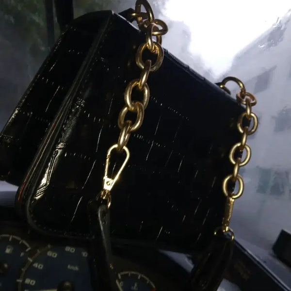 [BUNJANG] Black Chain Crossbody Bag / 체인 크로스백 블랙