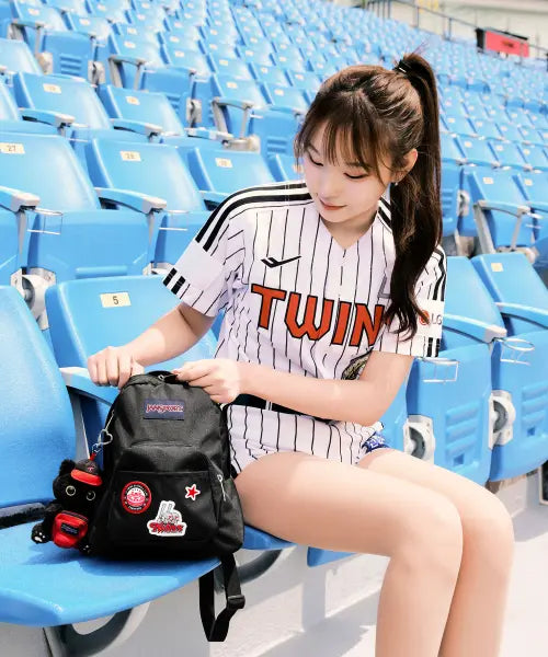 [JANSPORT] JanSport x LG Twins Half Pint Black / 잔스포츠 X LG TWINS 하프파인트 BLACK
