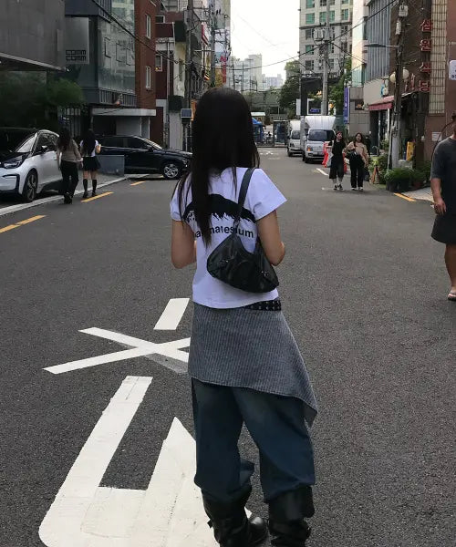 [TANSANMAGNESIUM] Mountain W Tee in White/Black / 마운틴 티셔츠 (화이트/블랙)