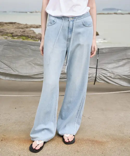[LEVAR] Relaxed Fit Tencel Denim - Light Blue / Relaxed String Tencel Denim - Light Blue