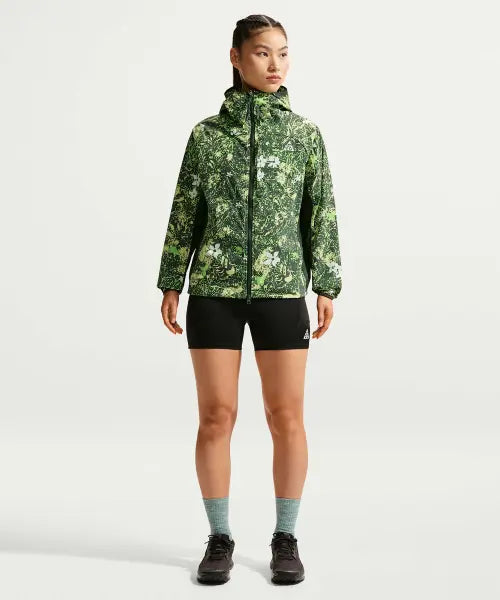 [NIKE] W ACG TRAIL DF HR 4IN TGT SHRT - BLACK/(SUMMIT WHITE) / ACG 드라이 핏 하이웨이스트 4인치 트레일 러닝 쇼츠 W - 블랙:서밋 화이트 / IO9644-010