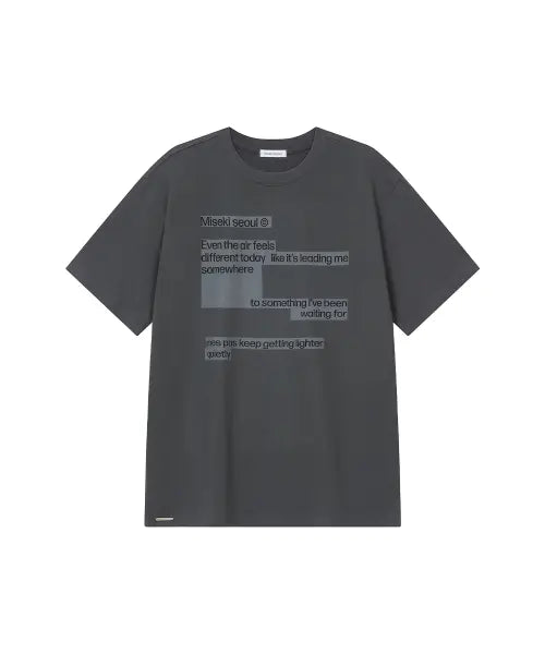 [MISEKI SEOUL] Block lettering short sleeve CHARCOAL