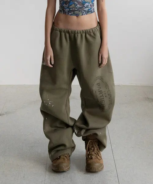[PUNCH DRUNK PARTIES] PARTIER Dirt Sweatpants (KHAKI)