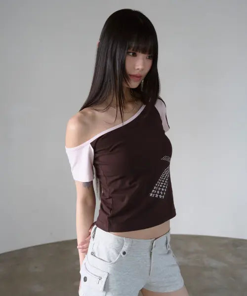 [PRENDA] NUMBER SEVEN OFF-SHOULDER SHORT SLEEVE BROWN