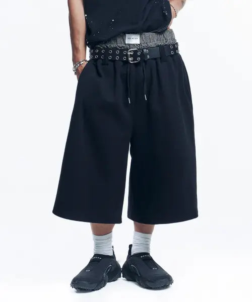 [EASY NO EASY] Boxer Layered Bermuda Sweatpants - Black / 복서 레이어드 버뮤다 스웻 팬츠 - 블랙