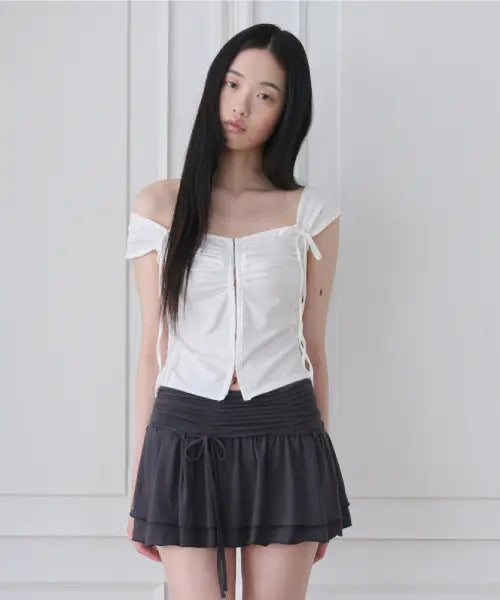 [SEOULI] SOFT SHIRRING HOOK TOP [WHITE]